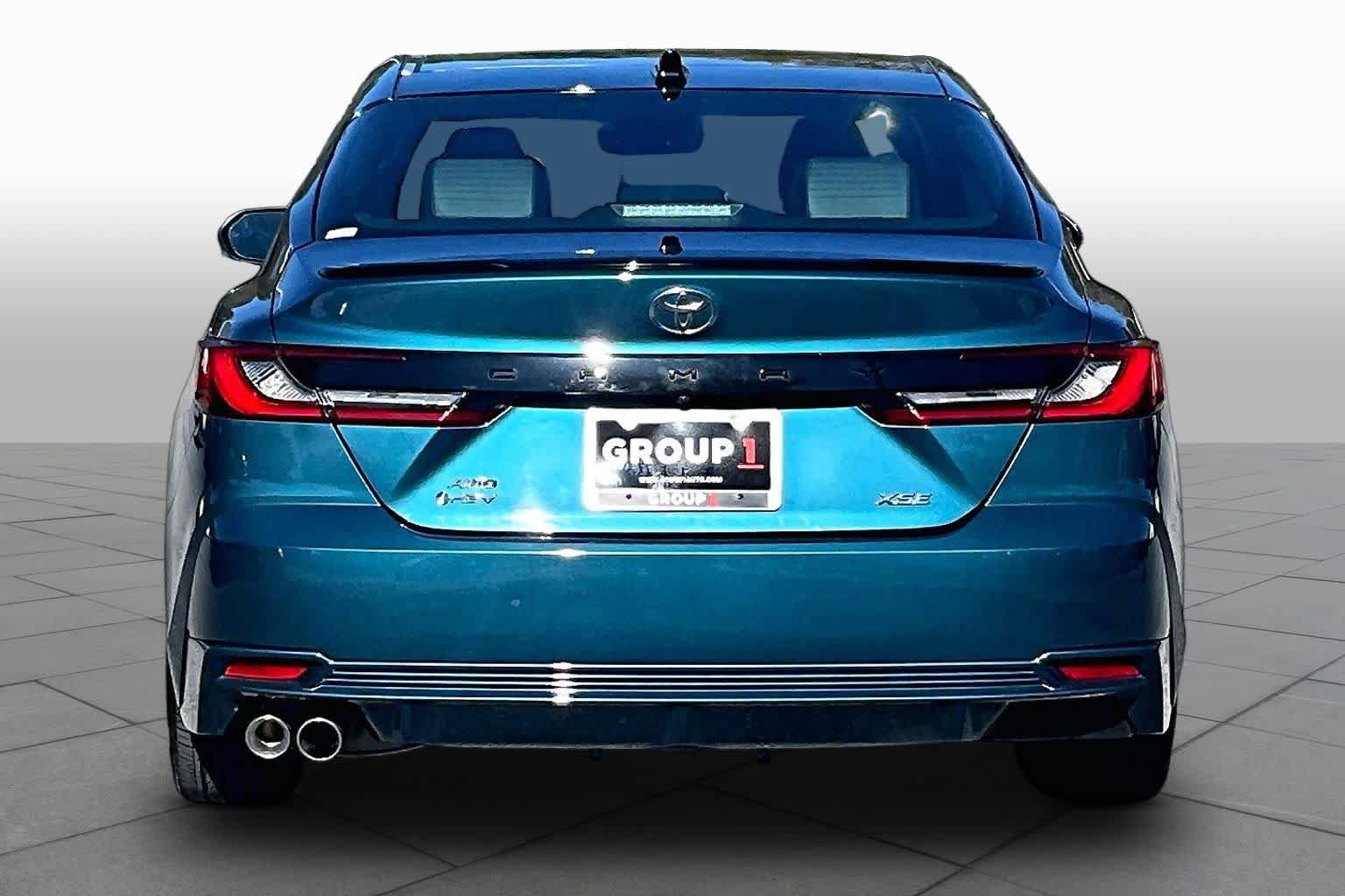 Used 2025 Toyota Camry XSE AWD/4WD image 5