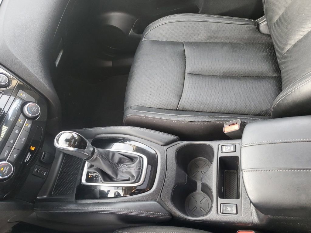 Used 2017 Nissan Rogue Sport SL w/ SL Premium Package image 24