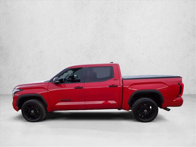 Used 2022 Toyota Tundra SR5 w/ SR5 Convenience Package AWD/4WD image 2