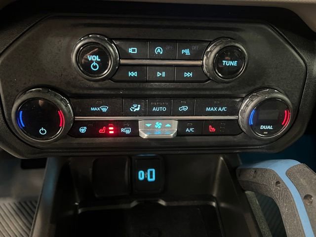 Used 2023 Ford Bronco Wildtrak image 40