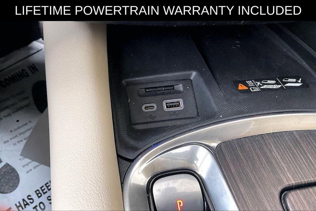 Used 2023 Buick Enclave Avenir w/ Avenir Technology Package image 25