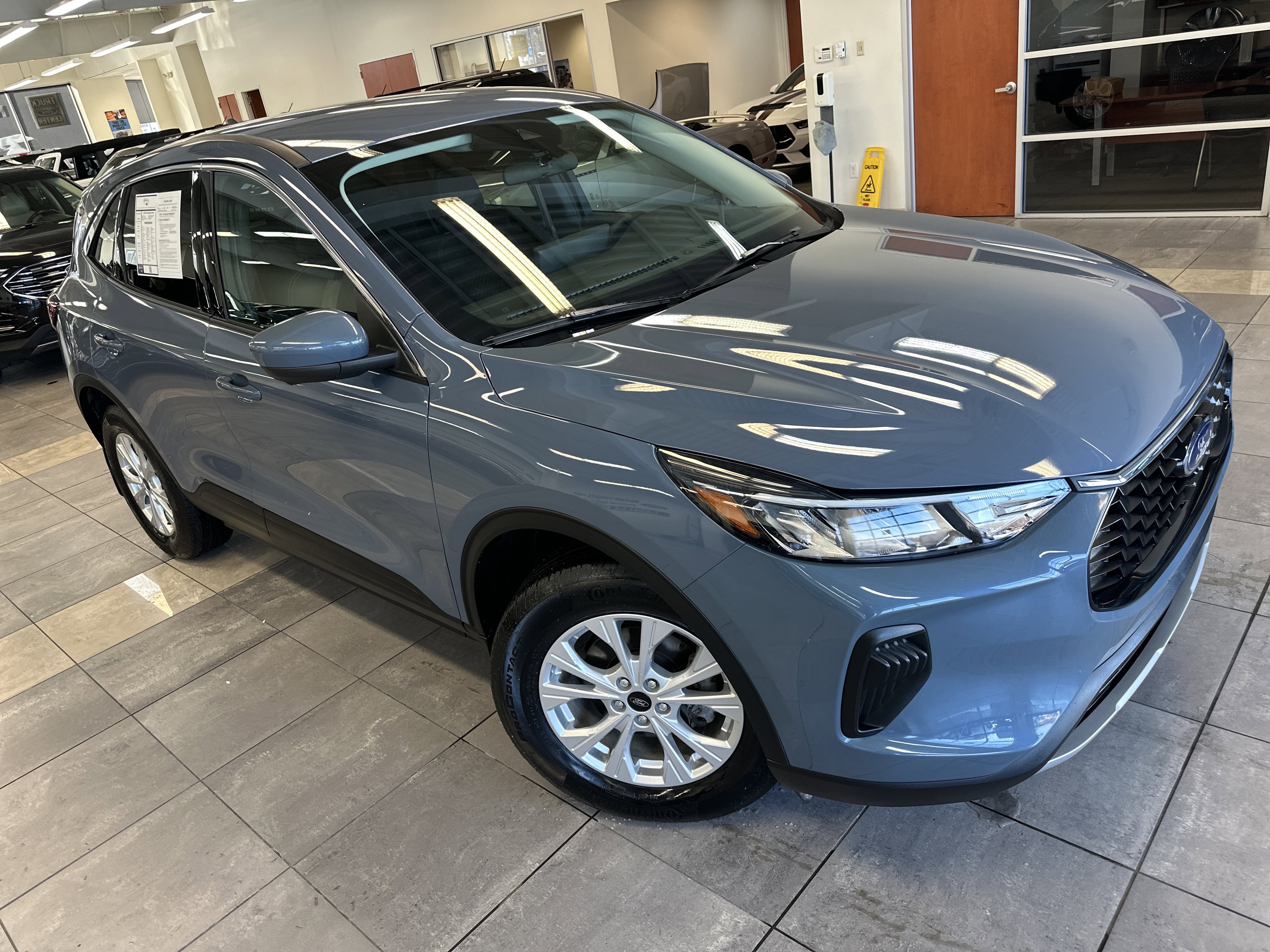 Used 2023 Ford Escape Active w/ Tech Pack #2 image 10