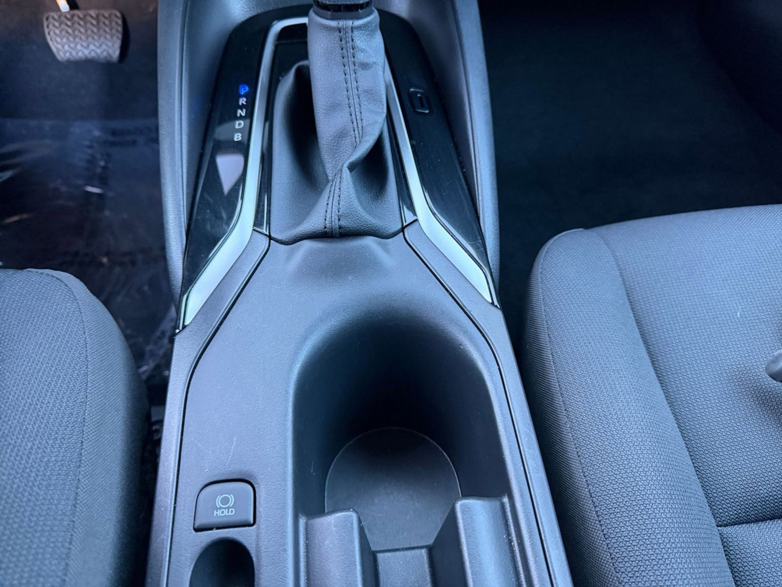 Used 2025 Toyota Corolla LE image 39