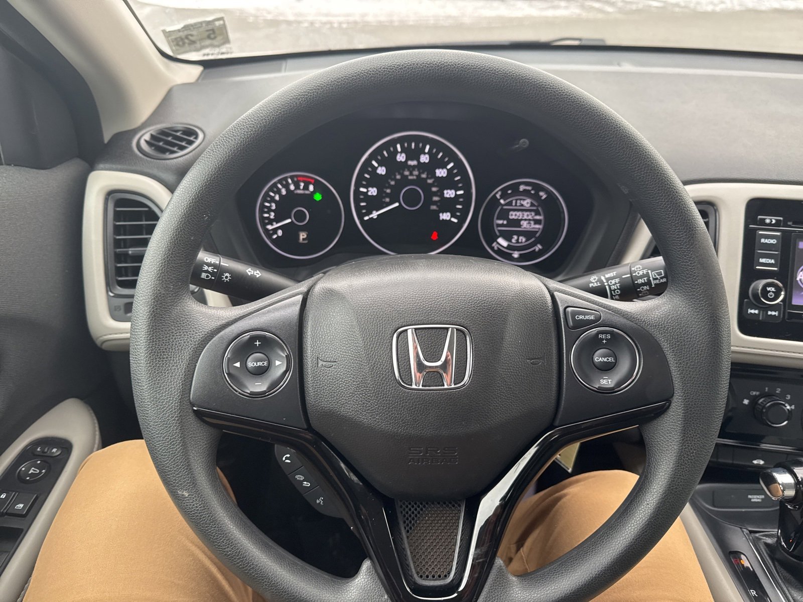 Used 2021 Honda HR-V LX image 16