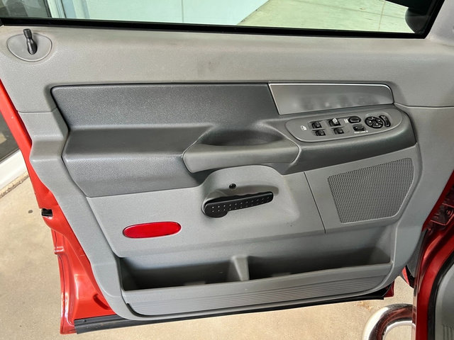 Used 2008 Dodge Ram 1500 Truck SLT w/ Popular Equipment Group image 16