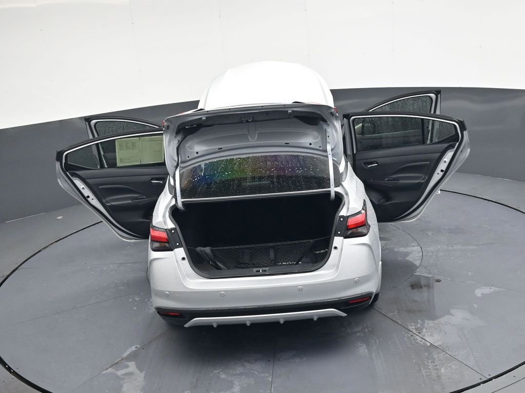 Used 2025 Nissan Versa SV w/ Trunk Package image 35