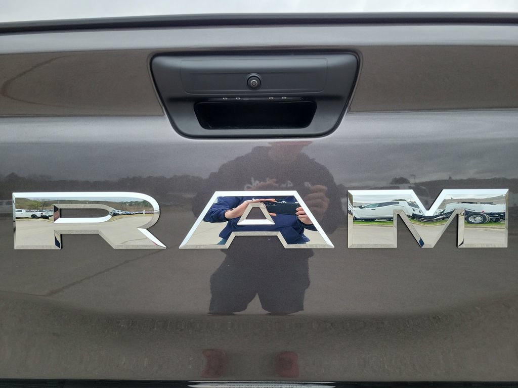 New 2026 RAM 1500 Big Horn AWD/4WD image 33