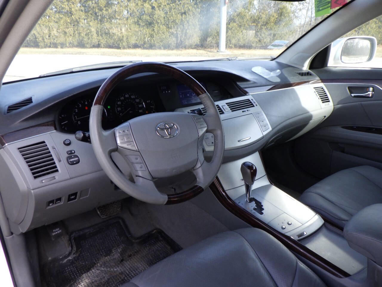 Used 2008 Toyota Avalon XL FWD image 18