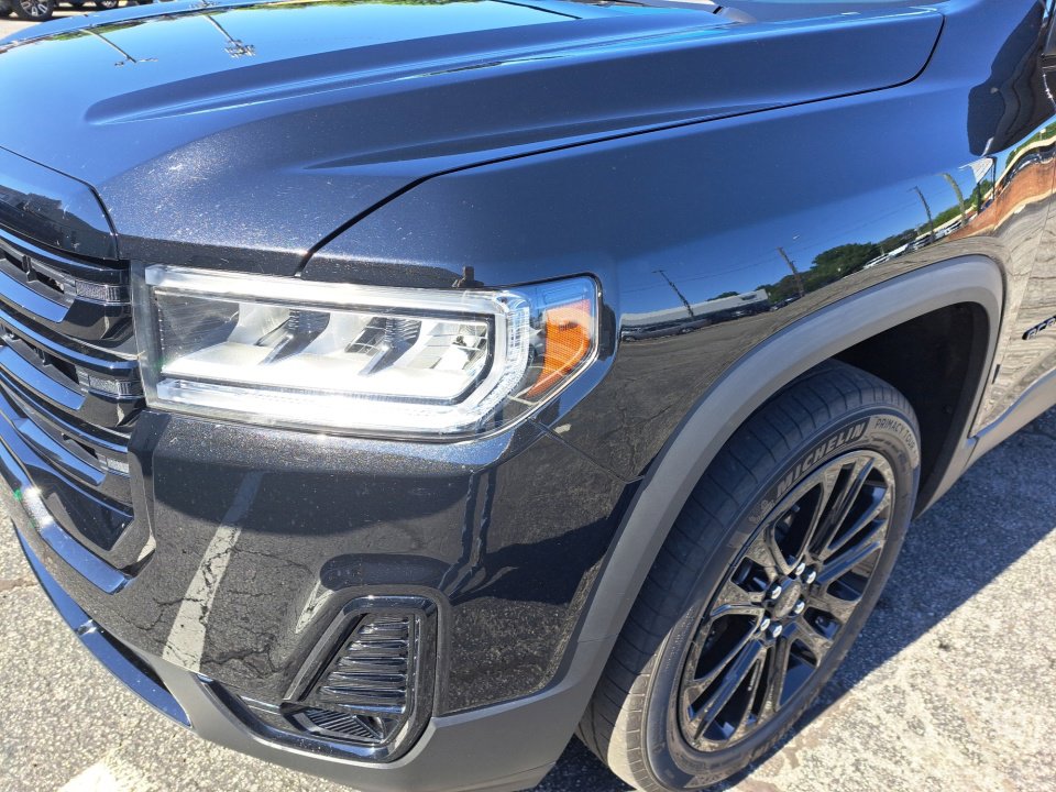 Certified 2023 GMC Acadia SLT w/ Elevation Edition FWD image 22