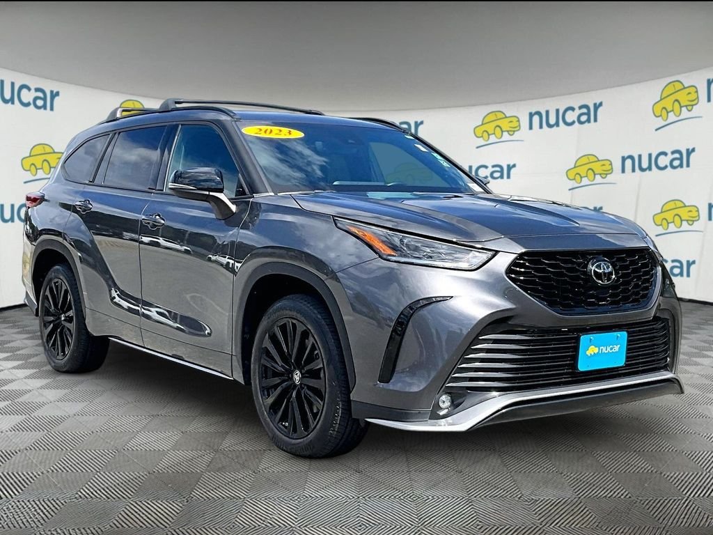 Used 2023 Toyota Highlander XSE AWD/4WD video 1