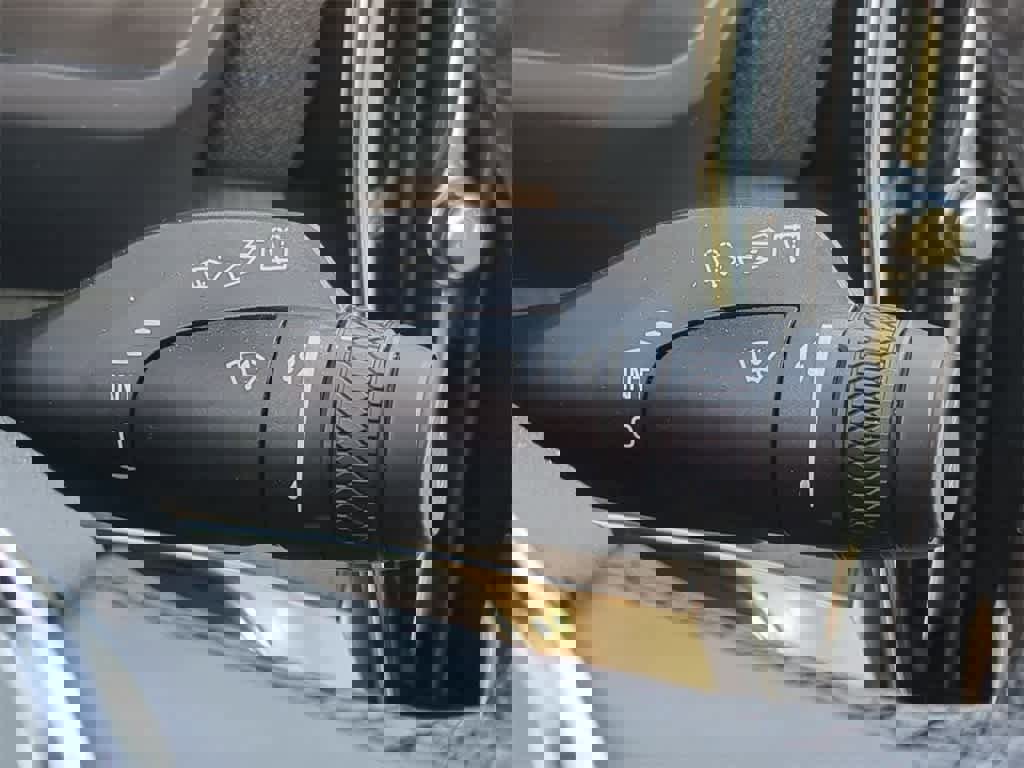 Certified 2025 Volvo XC90 T8 Ultra w/ Protection Package Premier image 26