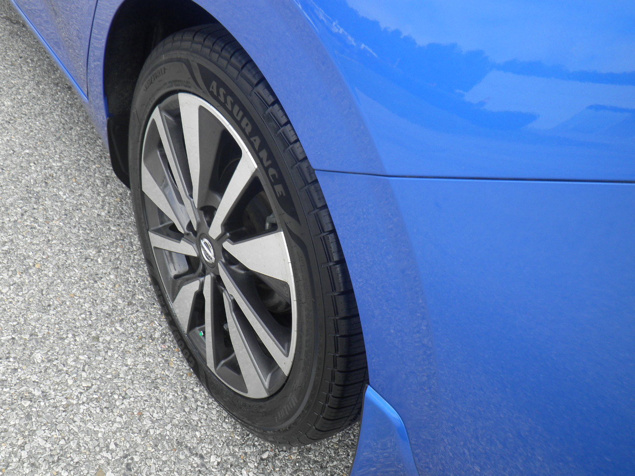 Used 2021 Nissan Sentra SV w/ SV Premium Package image 12