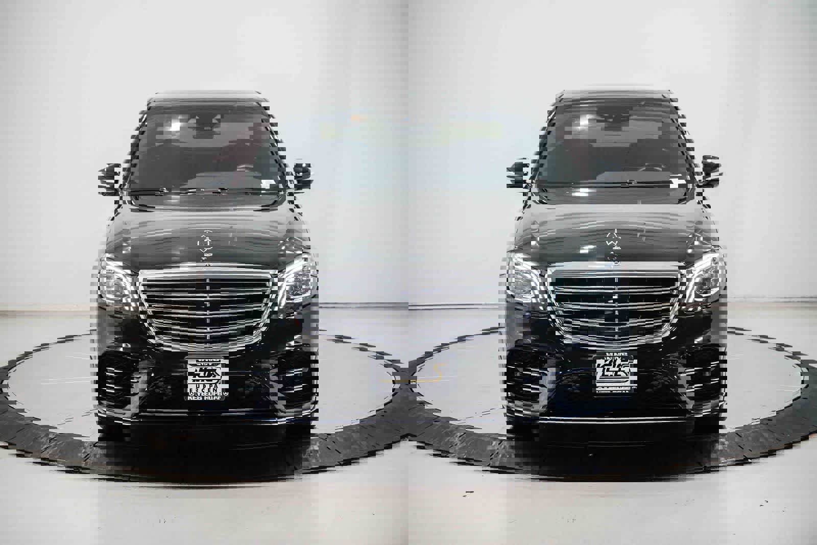 Used 2020 Mercedes-Benz S 560 Sedan image 6