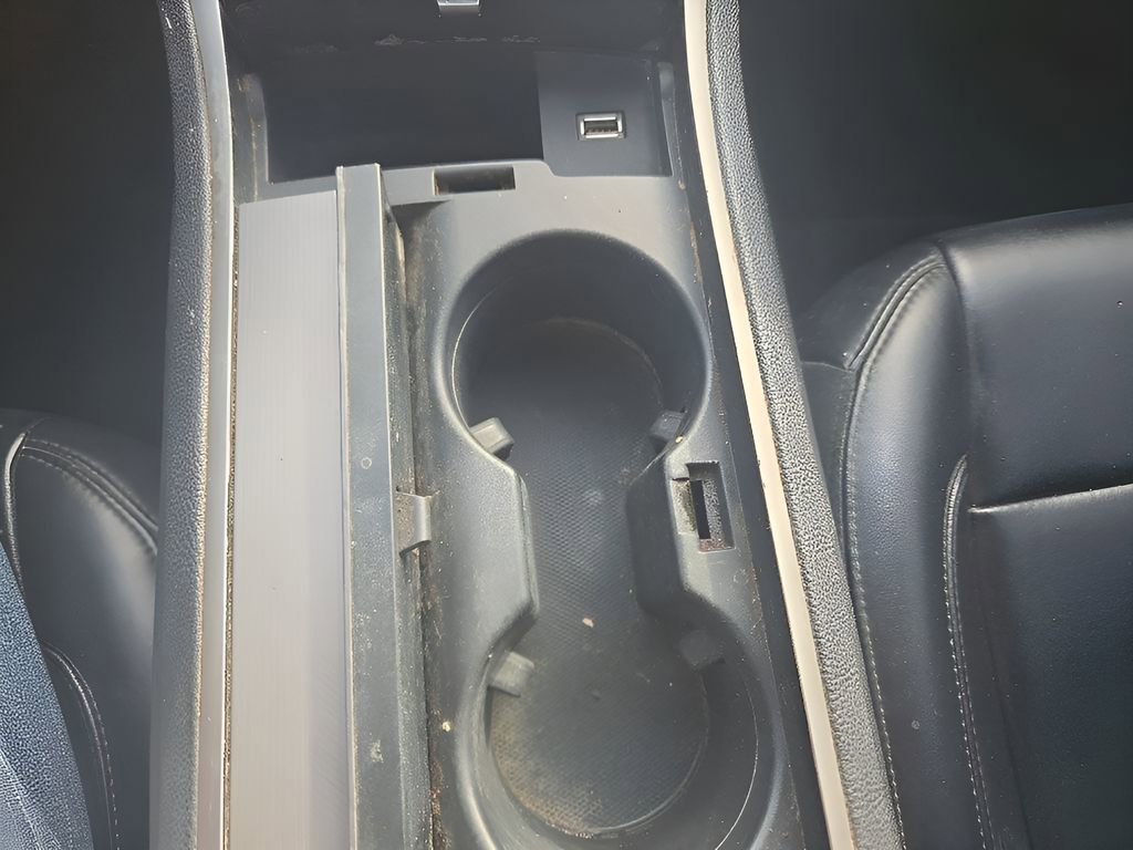 Used 2019 Lincoln MKZ Premiere image 19