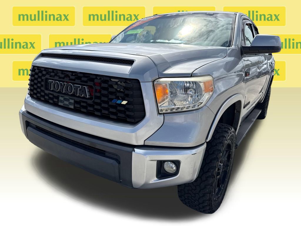 Used 2015 Toyota Tundra SR5 w/ SR5 Upgrade Package image 9