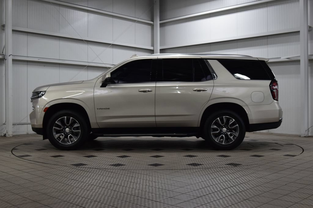 Used 2022 Chevrolet Tahoe LT w/ Luxury Package AWD/4WD image 4