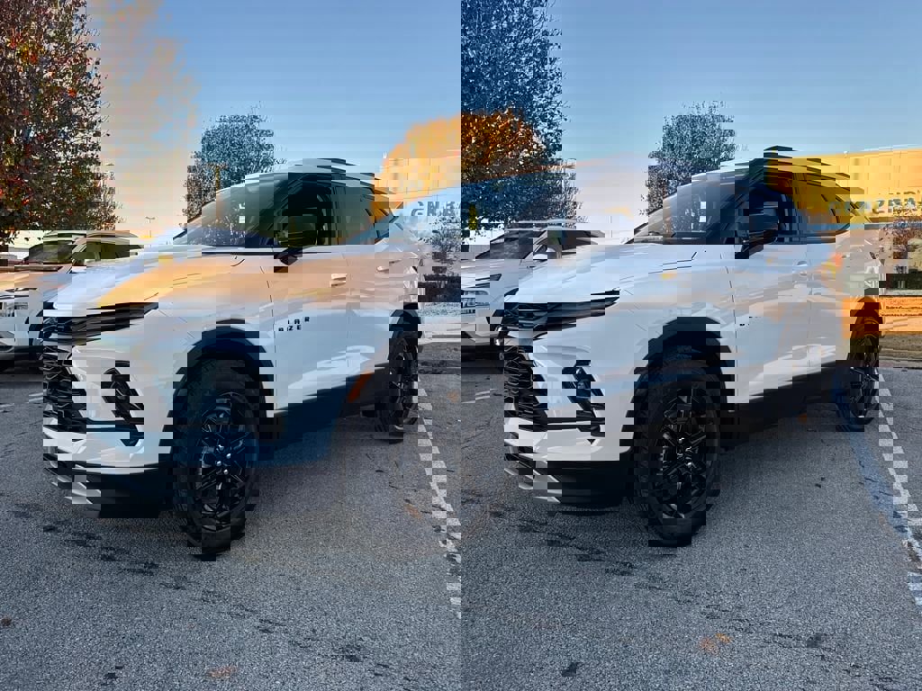 New 2026 Chevrolet Blazer LT w/ Convenience Package