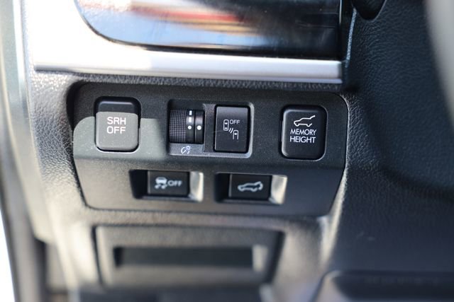 Used 2018 Subaru Forester 2.5i Touring w/ Popular Package #2 AWD/4WD image 19