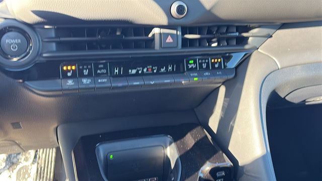 New 2026 Toyota Crown Signia Limited image 14