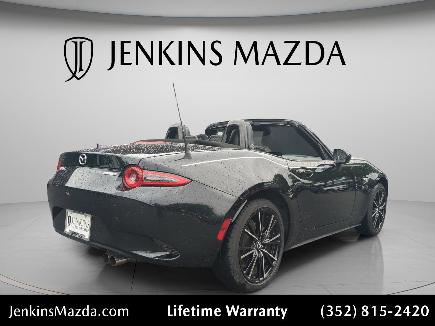 Certified 2024 MAZDA MX-5 Miata Grand Touring w/ Weather Package RWD image 6