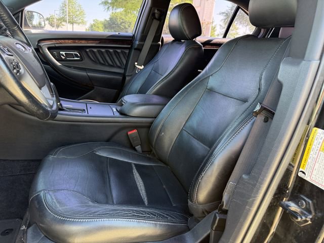 Used 2015 Ford Taurus Limited FWD image 23