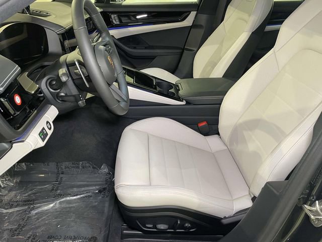 New 2026 Porsche Panamera 4 image 5