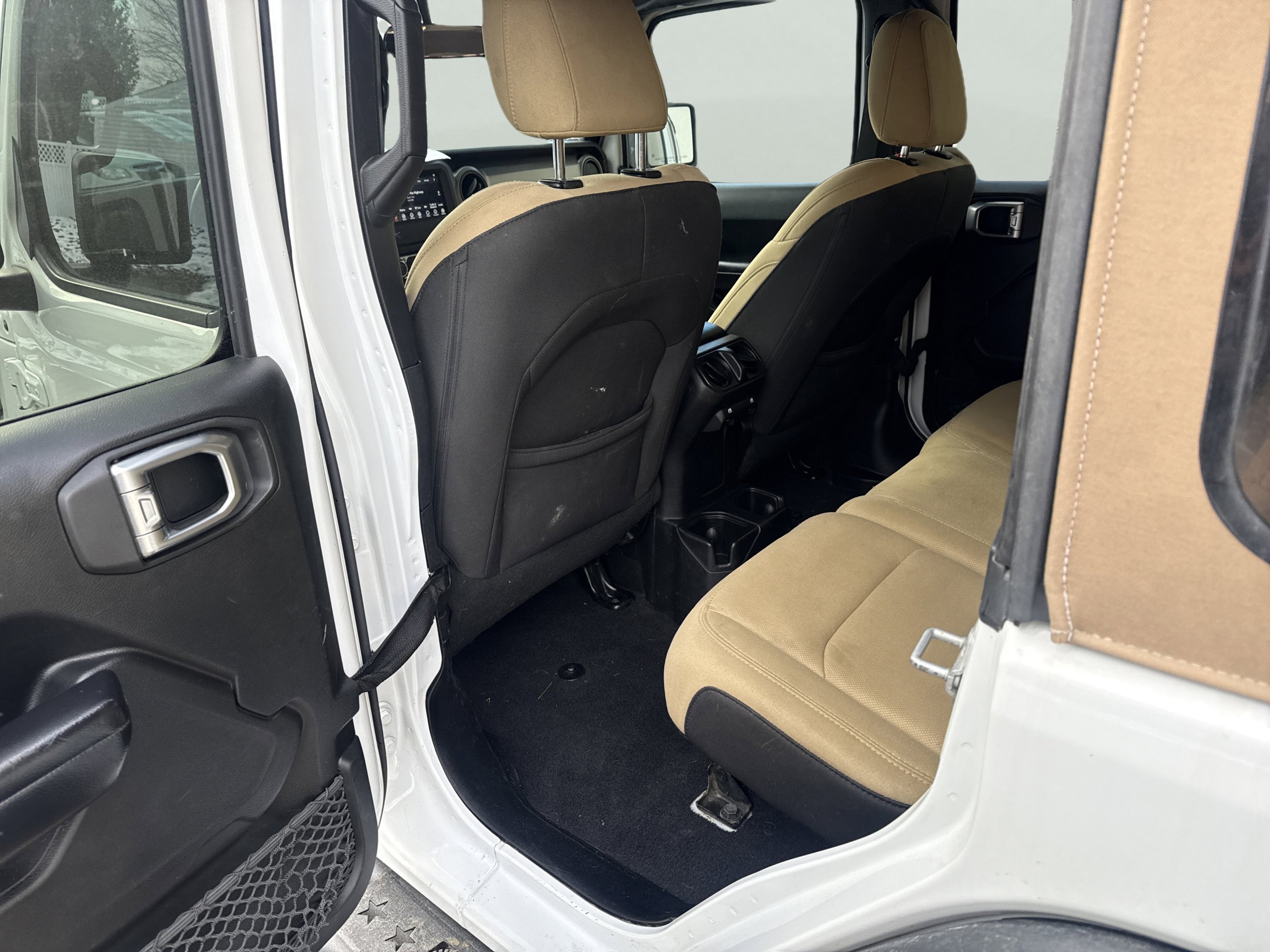 Used 2019 Jeep Wrangler Unlimited Sport S AWD/4WD image 10