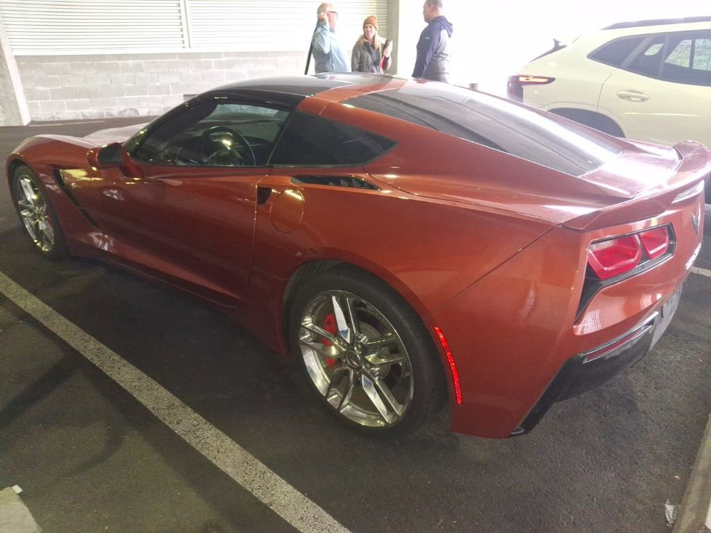Used 2015 Chevrolet Corvette Stingray w/ 3LT Preferred Equipment Group image 7
