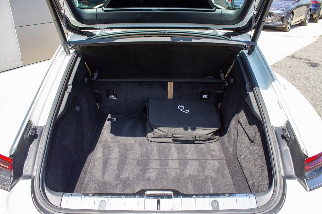 Used 2022 Porsche Panamera 4 w/ Premium Package image 23