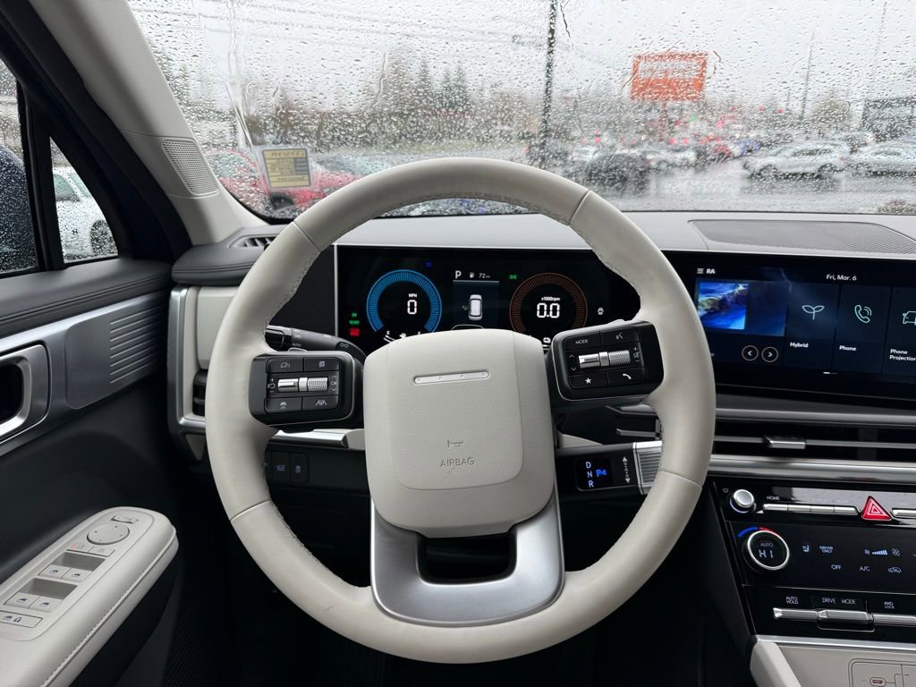 Certified 2025 Hyundai Santa Fe SEL image 23