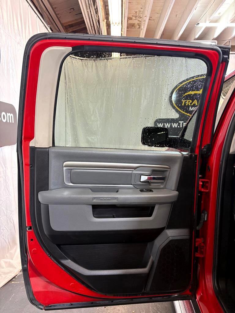 Used 2018 RAM 1500 Big Horn image 39