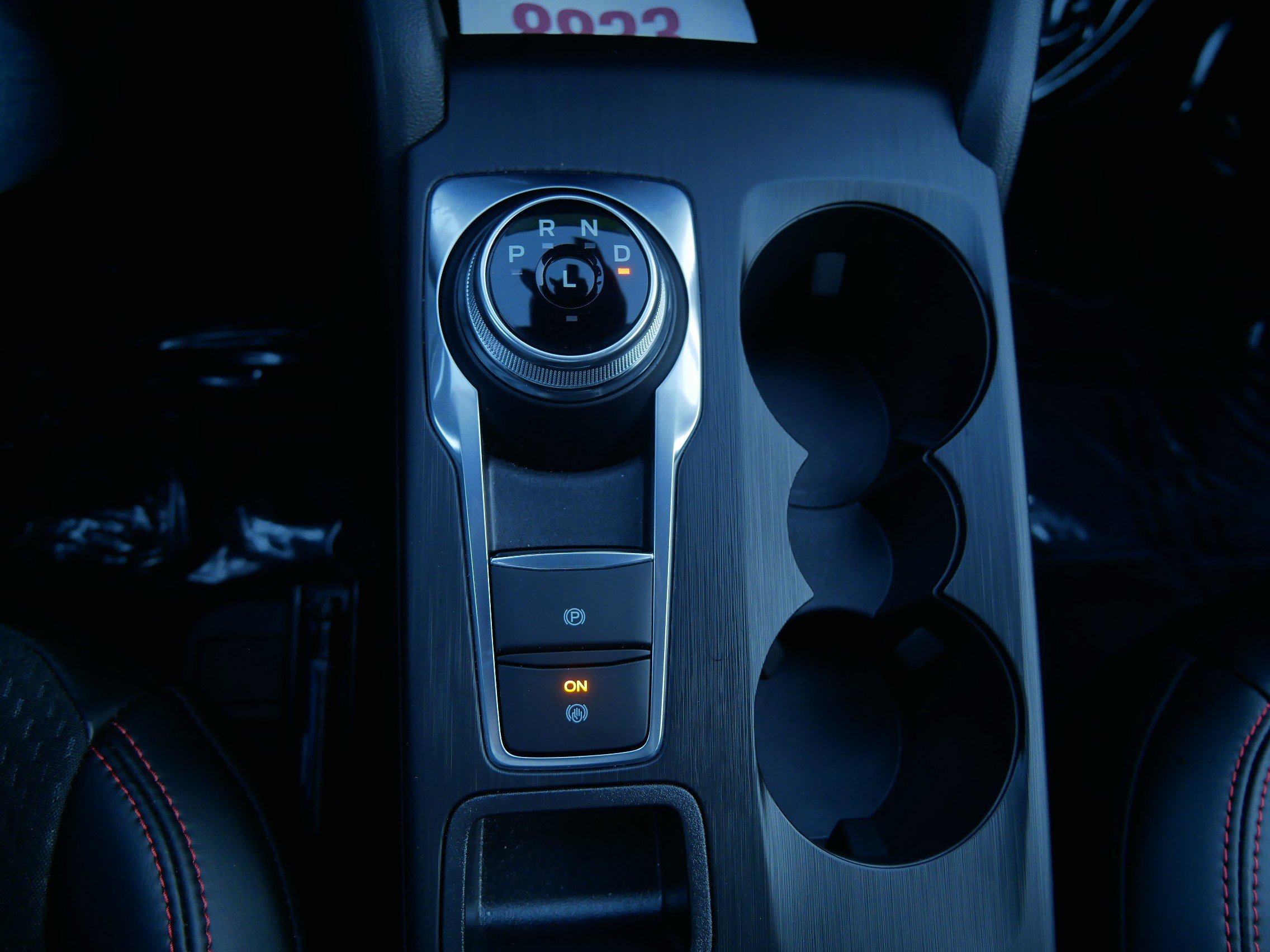 Used 2025 Ford Escape ST-Line Select w/ Tech Pack #2 image 24