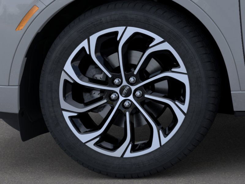 New 2026 Lincoln Nautilus Reserve AWD/4WD image 19