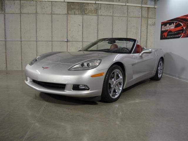 Used 2006 Chevrolet Corvette Convertible image 4