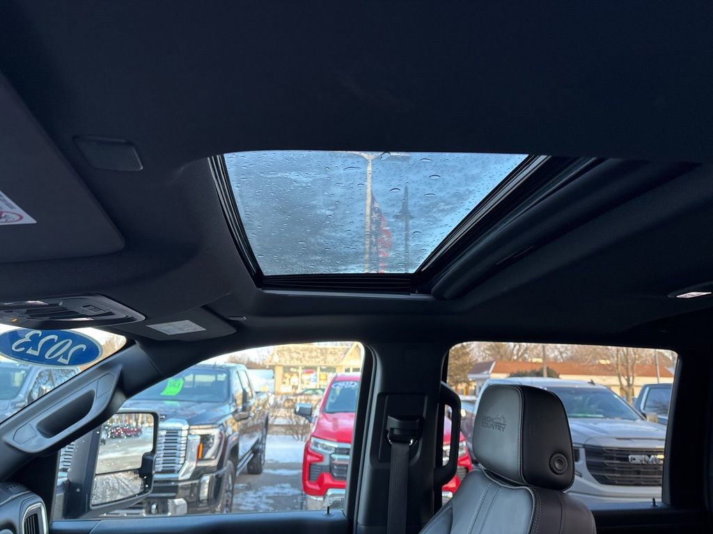 Certified 2023 Chevrolet Silverado 2500 High Country w/ Z71 Off-Road Package image 36