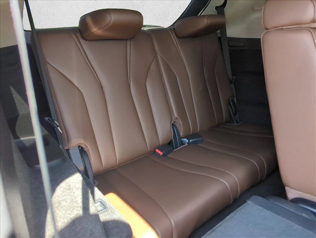 Used 2025 Acura MDX w/ Technology Package FWD image 28