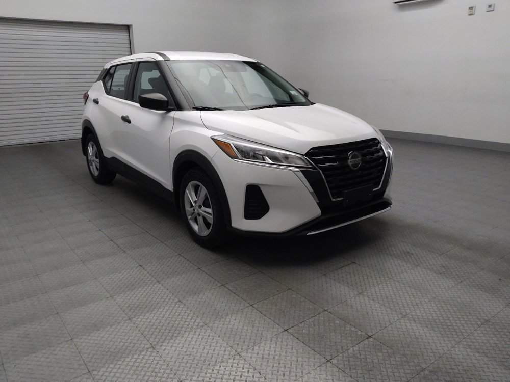 Used 2021 Nissan Kicks S FWD image 13