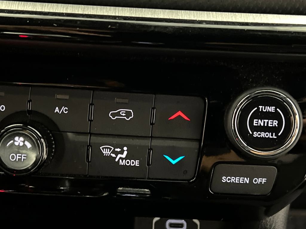 Used 2024 Jeep Compass Trailhawk image 48