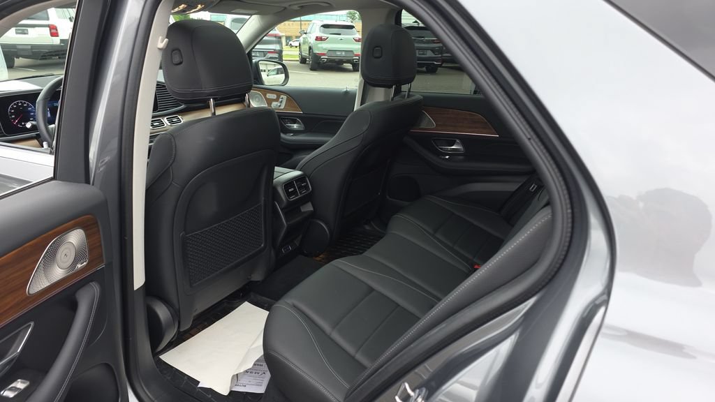 Certified 2025 Mercedes-Benz GLE 350 4MATIC image 24