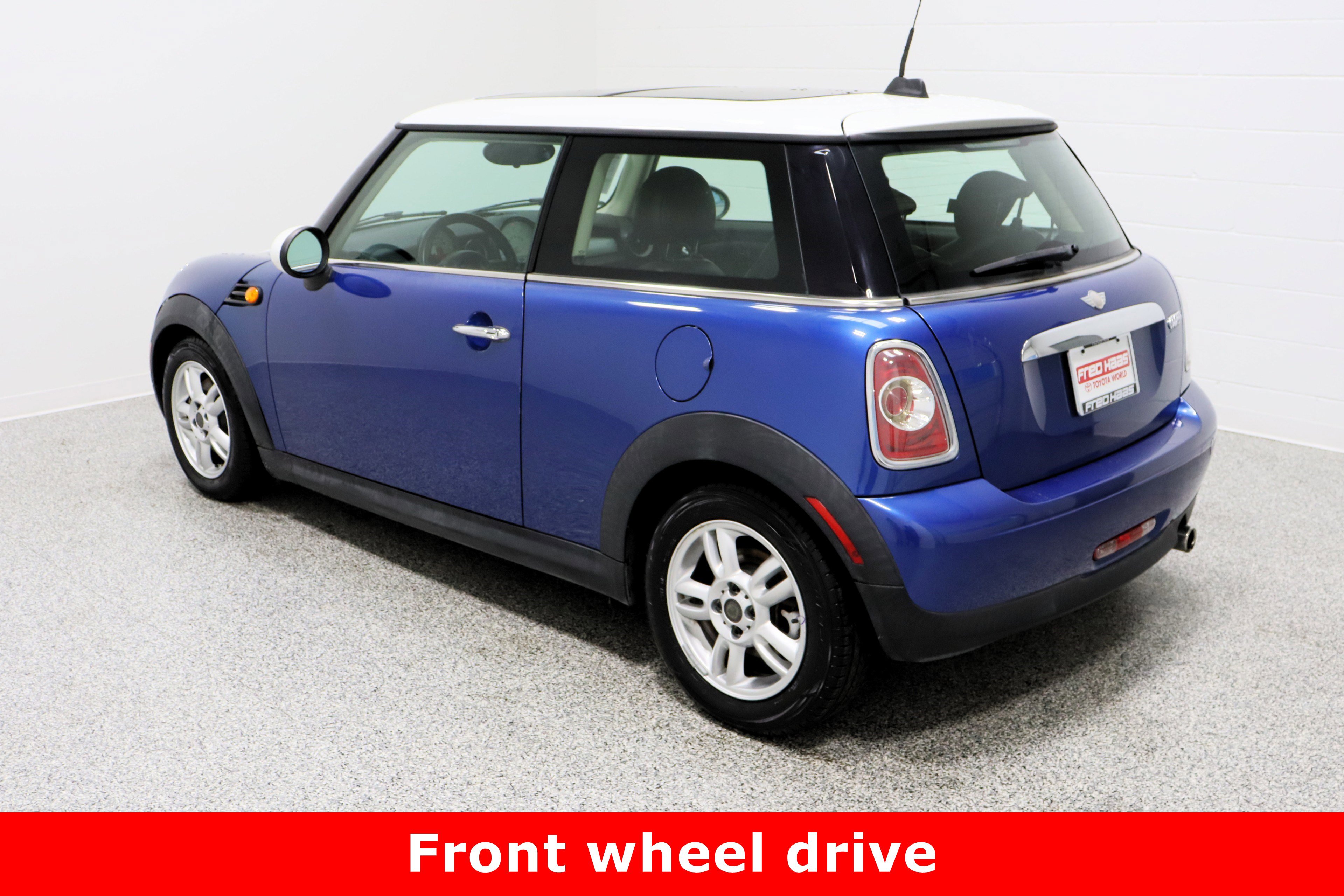 Used 2013 MINI Cooper Hardtop image 9
