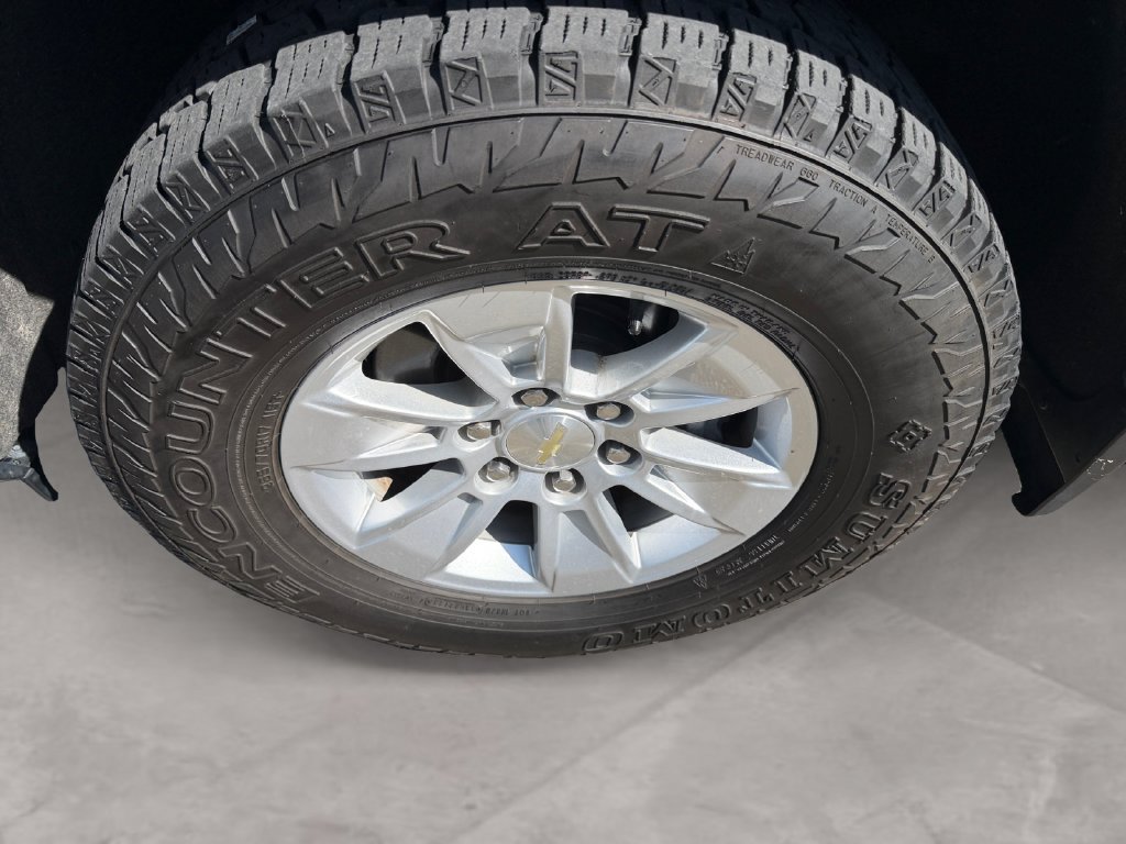 Used 2020 Chevrolet Silverado 1500 LT w/ All-Star Edition AWD/4WD image 14