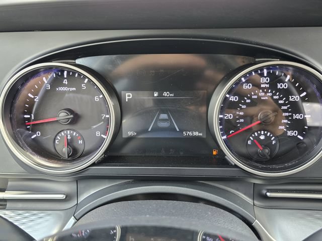 Certified 2022 Kia Carnival LX FWD image 34