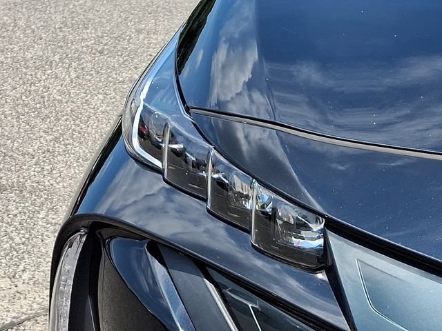 Used 2021 Toyota Prius Prime Limited w/ Carpet Mat Package (TMS) FWD image 29