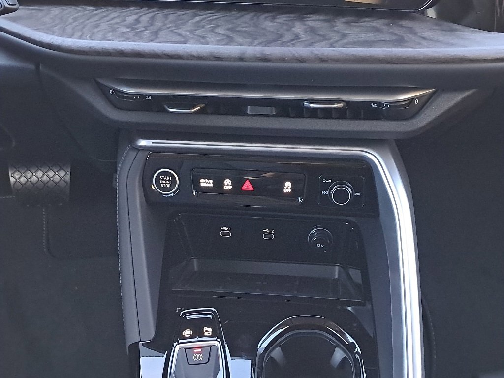 New 2025 Audi Q5 Prestige image 25