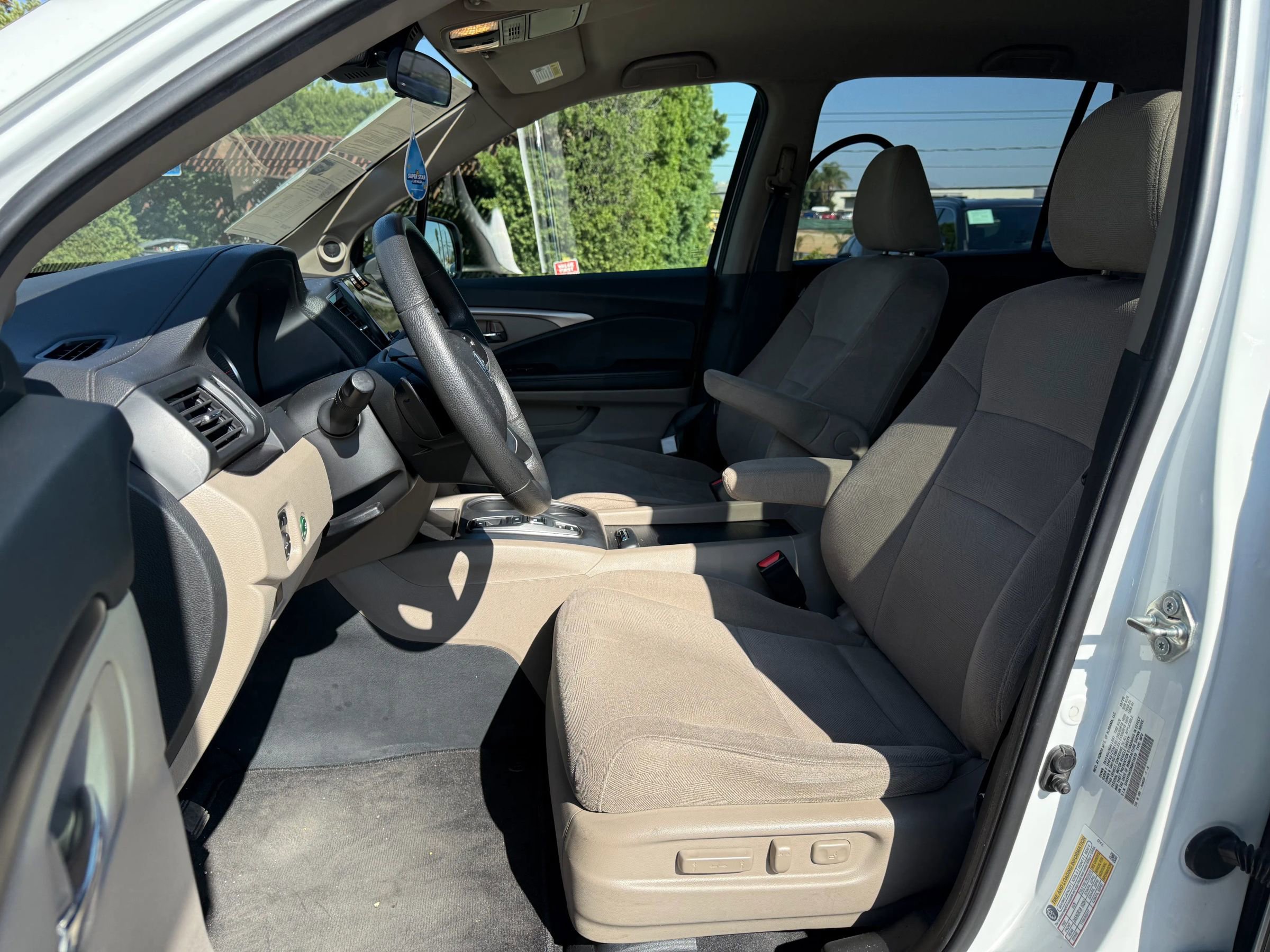 Used 2021 Honda Pilot EX image 12