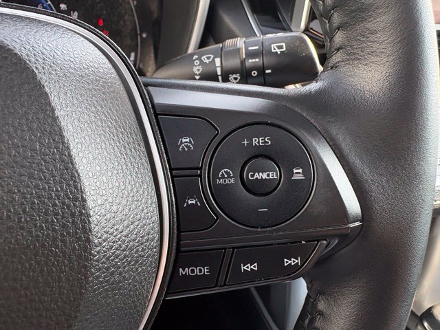 Used 2023 Toyota Corolla Cross XLE AWD/4WD image 26