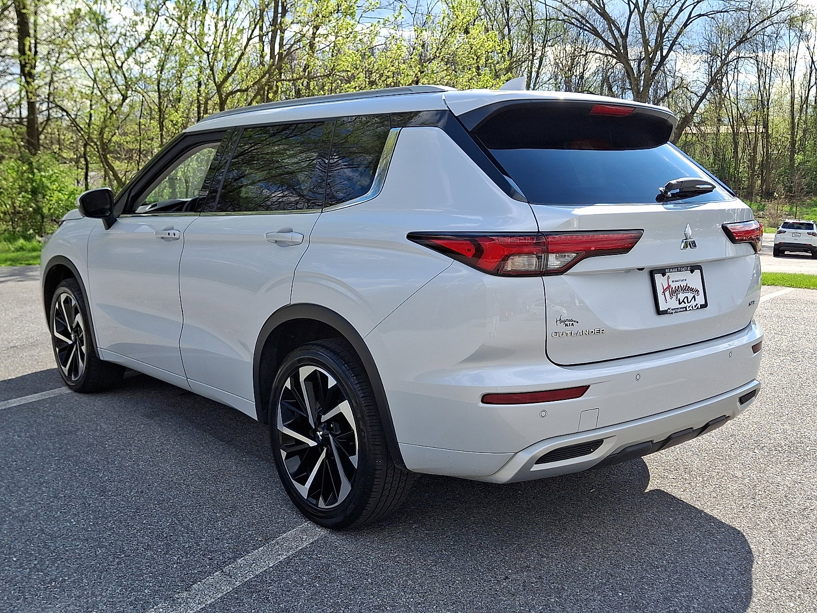 Used 2024 Mitsubishi Outlander SEL image 4