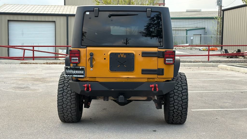 Used 2014 Jeep Wrangler Unlimited Sahara w/ Dual Top Group image 7