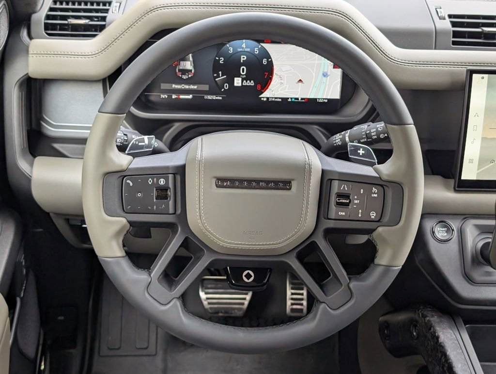 Certified 2025 Land Rover Defender 110 image 23