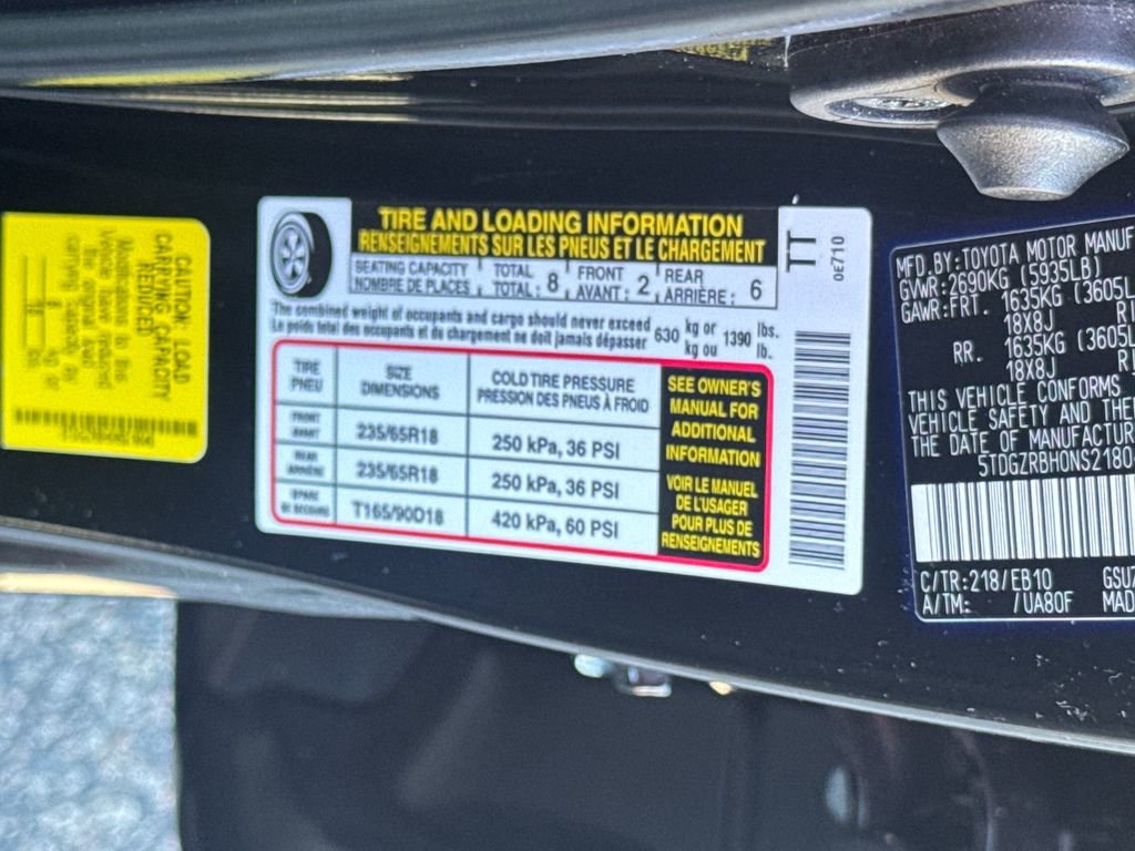 Used 2022 Toyota Highlander XLE AWD/4WD image 49